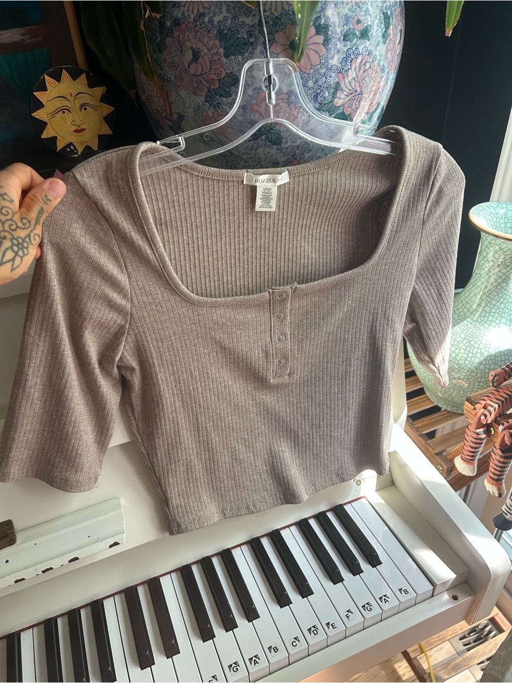 Bozzolo Large Taupe Ribbed Crop Top Square Neck Snap Front Y2K 90s